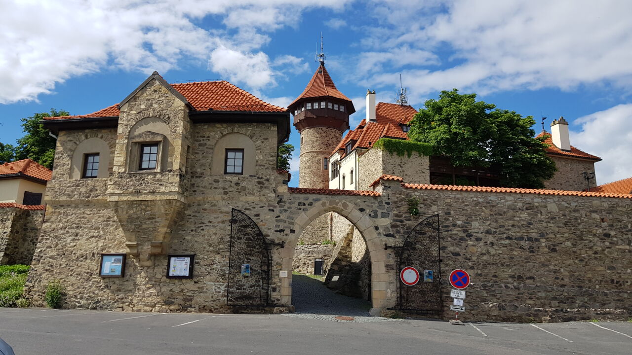 Hněvín